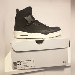 Jordan 3 Retro -Womens 9.5